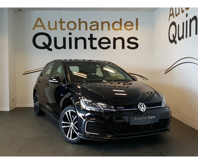 Volkswagen Golf PLUG IN HYBRID GTE 204PK,100% Fiscaal aftrekbaar Autohandel Quintens